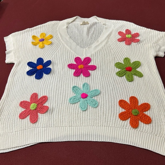 BiBi White V-Neck Sweater with Multicolor Floral Design - Picture 1 of 12